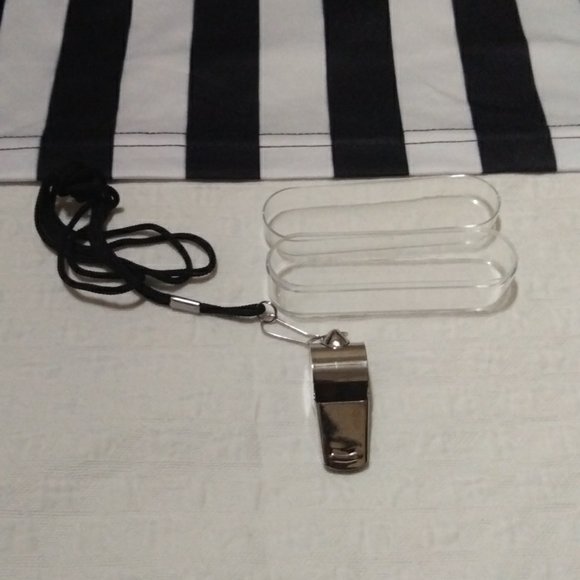 Referee Shirt and whistle - Picture 5 of 10